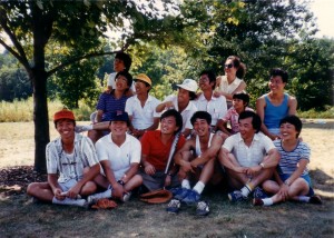 Ohio State 중앙고 동창들, 1987년경 softball game 뒤에