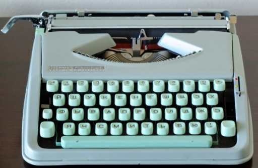 1960년 대 Hermes typewriter